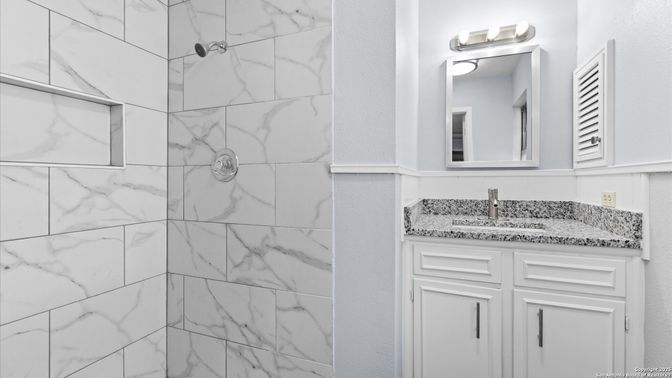 Bathroom, Interior, Marble Walls