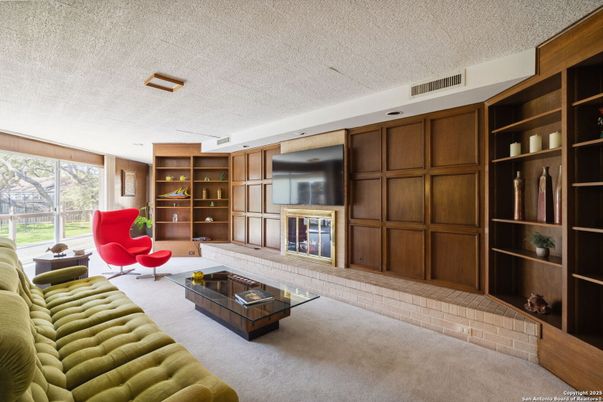 Fireplace, Interior, Living room, Recessed Lighting