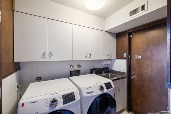Interior, Washer