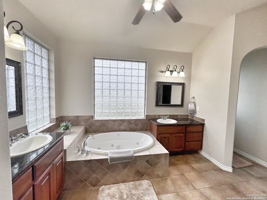 Bathroom, Dual Sink Vanities, Interior