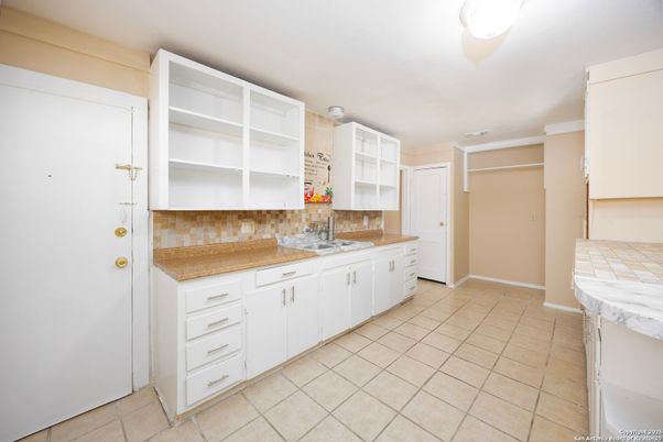 Interior, Kitchen