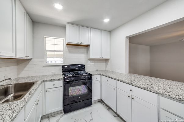 Interior, Kitchen, Marble, Recessed Lighting