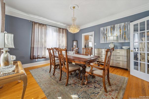 Chandelier, Dining room, Interior, Wood Texture Flooring