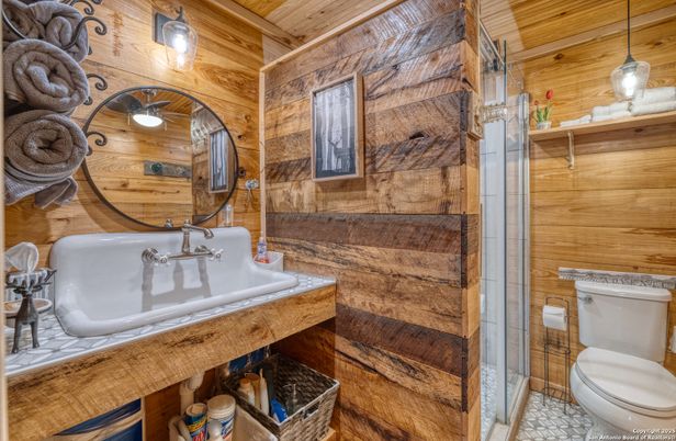 Bathroom, Interior, Wooden Ceilings, Wooden Walls