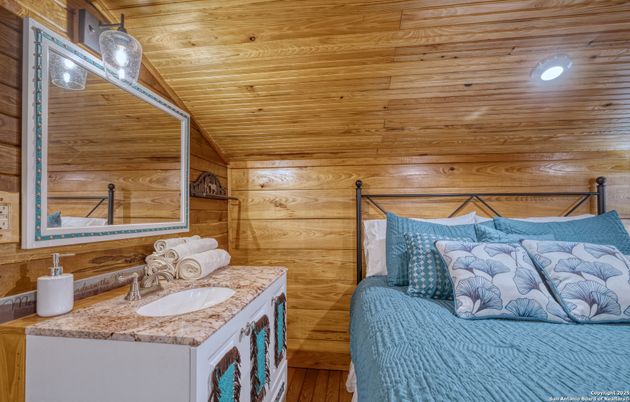 Bathroom, Interior, Wooden Ceilings, Wooden Walls