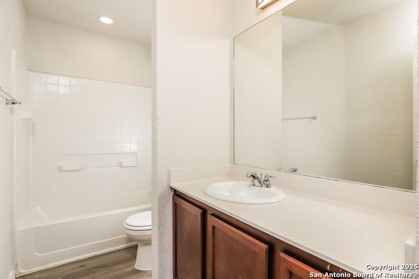 Bathroom, Interior, Recessed Lighting, Wood Texture Flooring