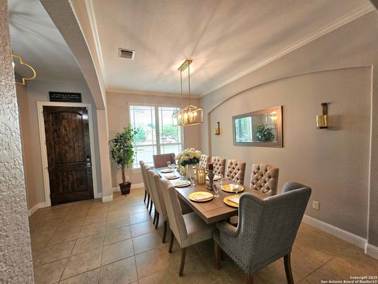 Dining room, Interior, Pendant Lights