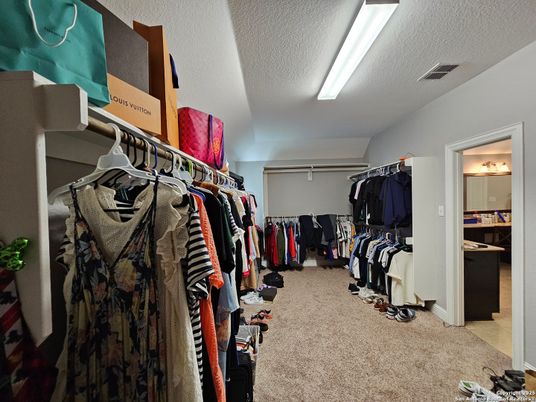 Interior, Walk-in Closets