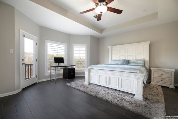 Bedroom, Home Office, Interior, Wood Texture Flooring