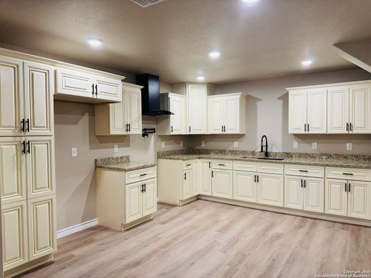 Interior, Kitchen, Recessed Lighting, Wood Texture Flooring