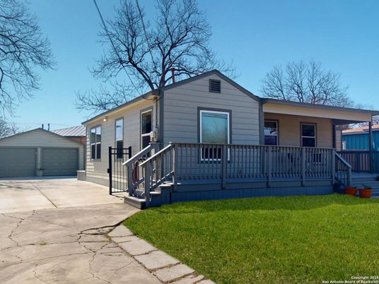 Backyard, Detached Garage, Exterior