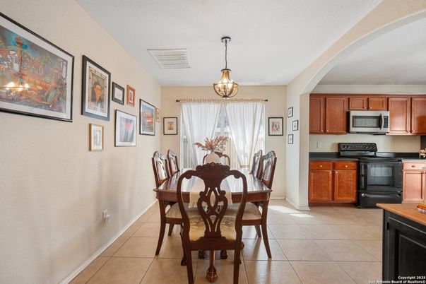 Dining room, Interior, Kitchen, Pendant Lights
