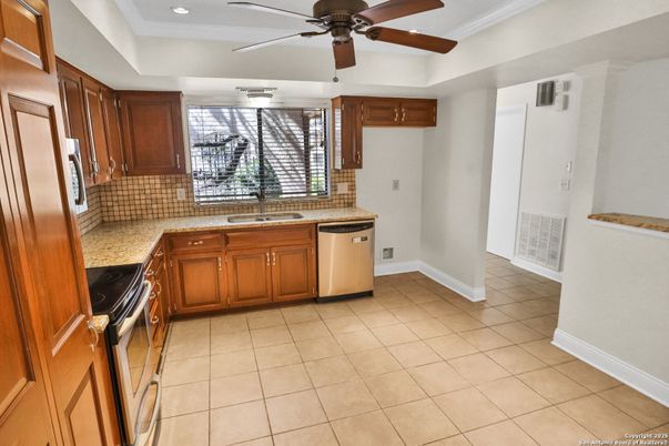 Interior, Kitchen, Recessed Lighting