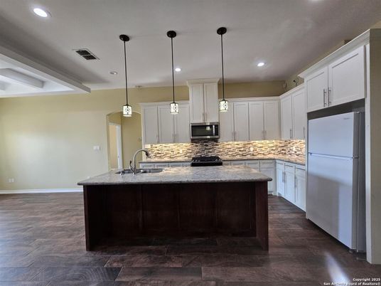 Interior, Kitchen, Pendant Lights, Recessed Lighting, Wood Texture Flooring