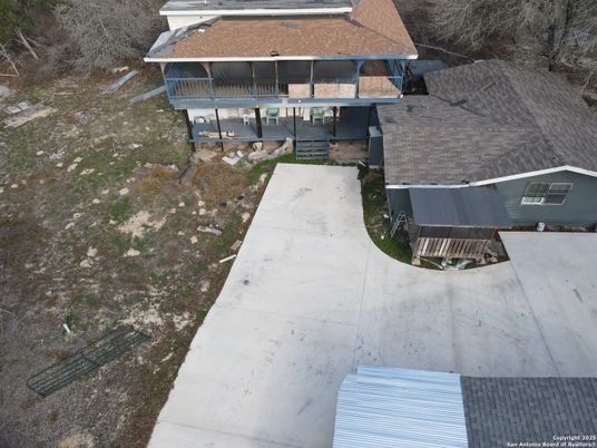Exterior, Drone