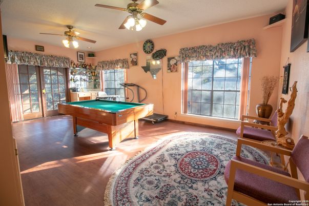 Billiard Table, Game Room, Interior, Wood Texture Flooring