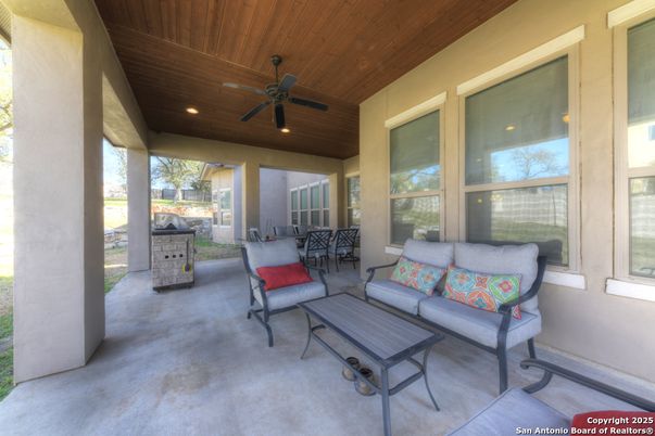 Exterior, Living room, Wooden Ceilings