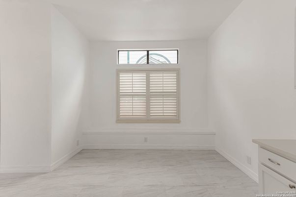 Empty room, Interior, Marble