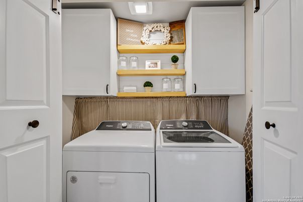 Interior, Utility Closets, Washer