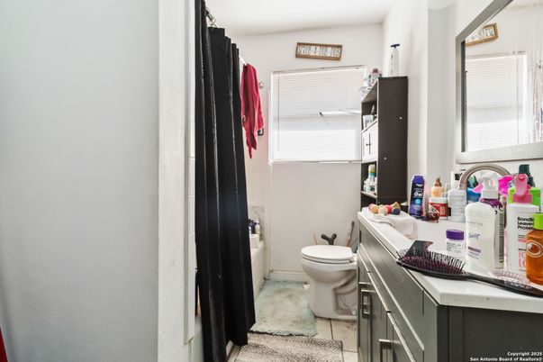 Bathroom, Interior