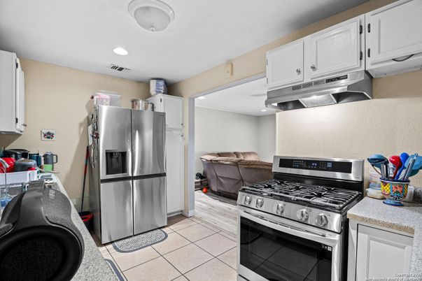 Interior, Kitchen, Living room, Recessed Lighting, Wood Texture Flooring