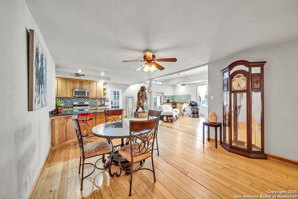 Dining room, Interior, Kitchen, Stainless Steel Appliances, Wood Texture Flooring