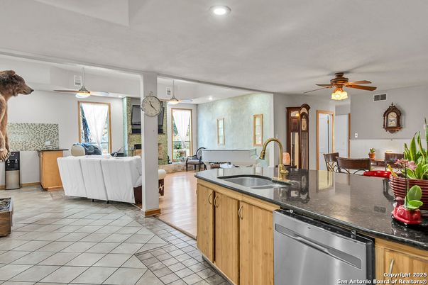 Dining room, Interior, Kitchen, Living room, Recessed Lighting