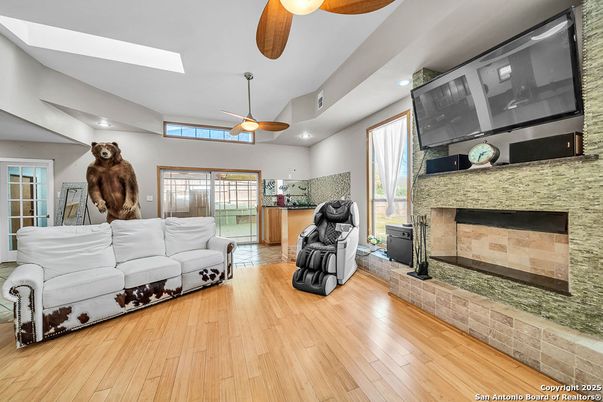 Fireplace, Interior, Living room, Pendant Lights, Recessed Lighting, Wood Texture Flooring