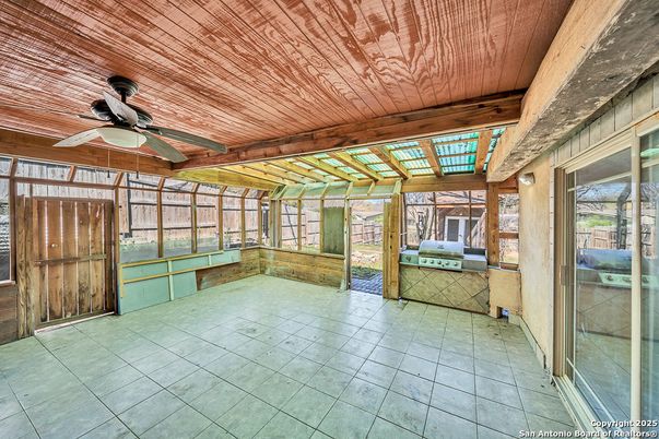 Interior, Sun Room, Wooden Beams, Wooden Ceilings