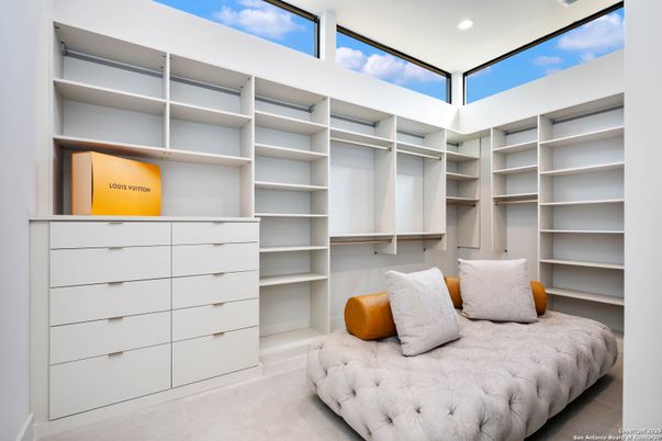 Interior, Recessed Lighting, Walk-in Closets
