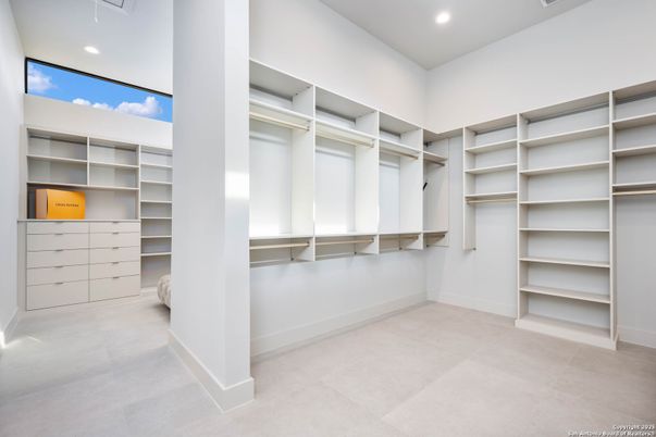 Interior, Recessed Lighting, Walk-in Closets