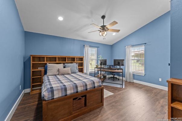 Bedroom, Home Office, Interior, Recessed Lighting, Wood Texture Flooring