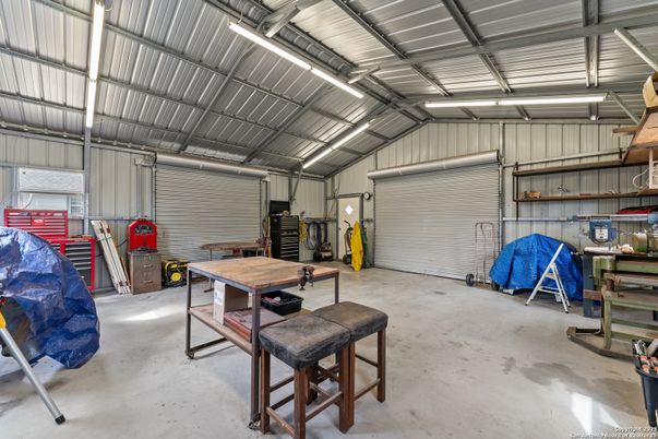 Garage, Interior