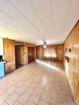 Empty room, Interior, Wooden Walls
