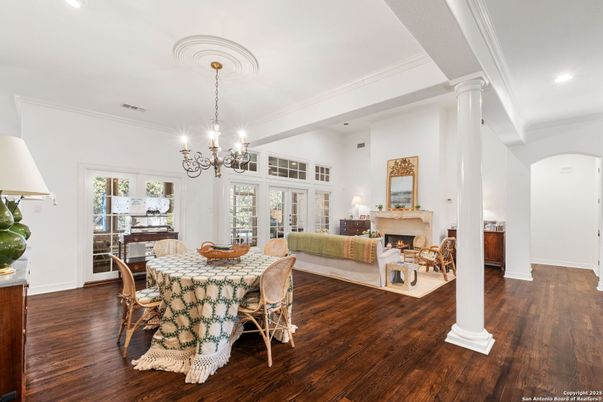 Chandelier, Dining room, Fireplace, Interior, Living room, Recessed Lighting, Wood Texture Flooring