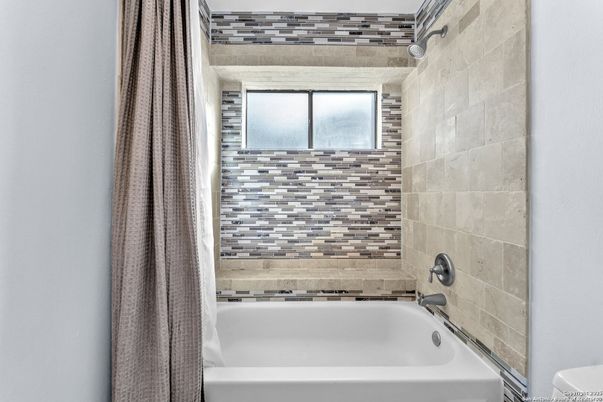 Bathroom, Interior, Stone Walls