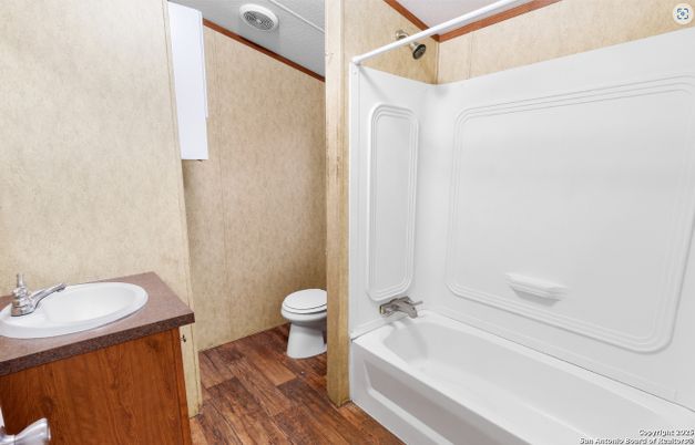 Bathroom, Interior, Wood Texture Flooring