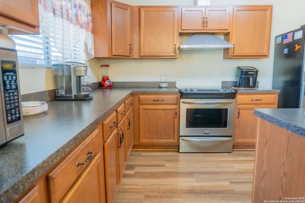 Interior, Kitchen, Stainless Steel Appliances, Wood Texture Flooring