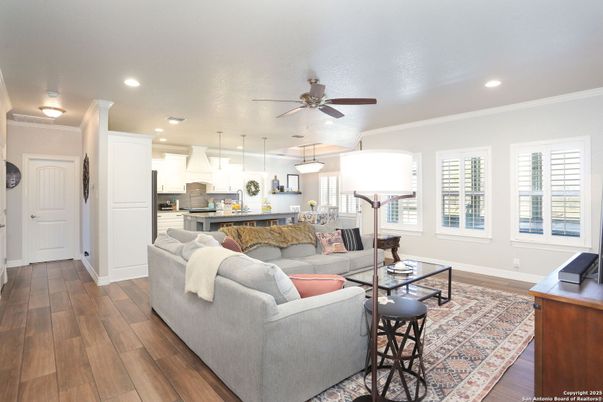 Interior, Kitchen, Living room, Pendant Lights, Recessed Lighting, Wood Texture Flooring