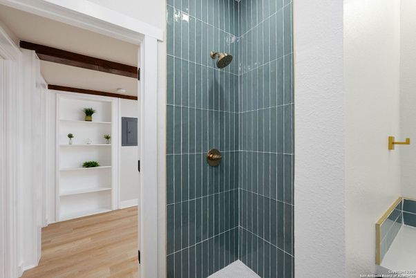 Bathroom, Interior, Wood Texture Flooring