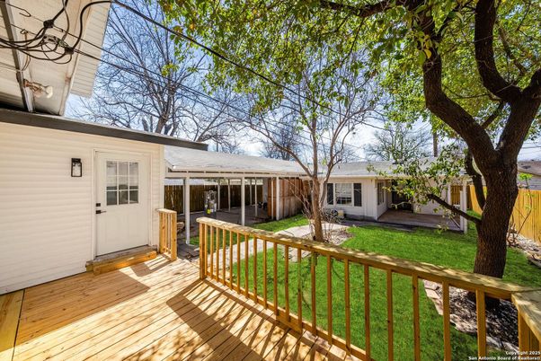Backyard, Exterior