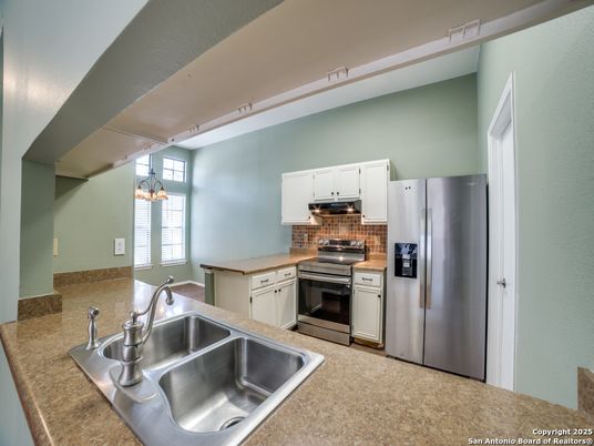 Interior, Kitchen, Pendant Lights, Stainless Steel Appliances