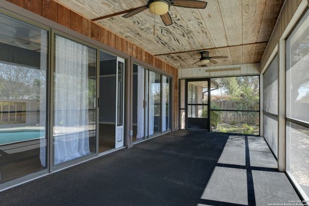 Empty room, Interior, Sun Room
