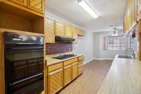 Interior, Kitchen, Wood Texture Flooring