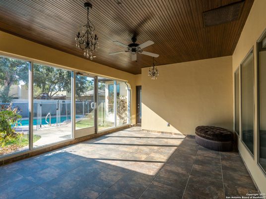 Chandelier, Interior, Sun Room, Wooden Ceilings