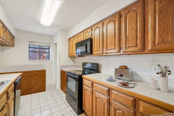 Interior, Kitchen, Tile Countertops