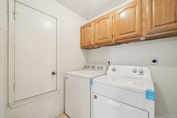 Interior, Washer