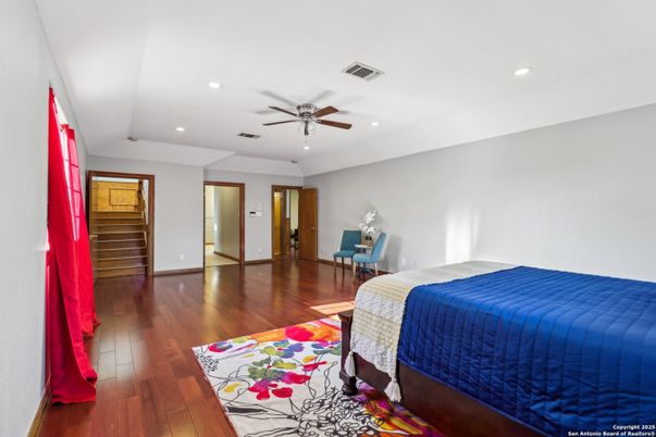 Bedroom, Interior, Recessed Lighting, Wood Texture Flooring