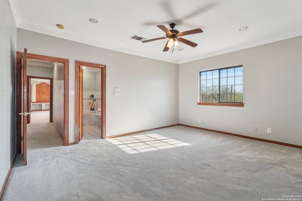 Bathroom, Empty room, Interior, Recessed Lighting