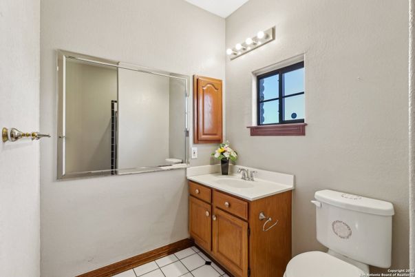 Bathroom, Interior